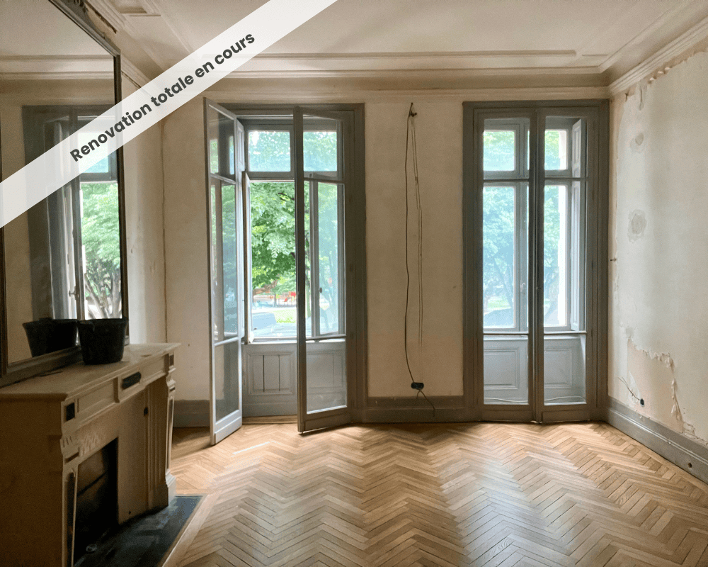 Bureau 1 - location Bureaux privés dans coworking à louer à Bordeaux Saint Seurin sur rue vue Basilique
