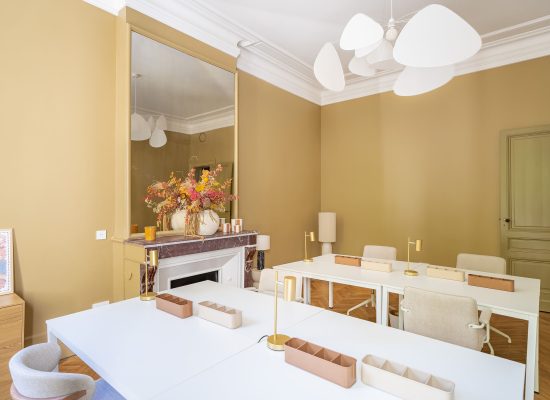 Bureau privatif à louer au sein d'un coworking climatisé 6 postes